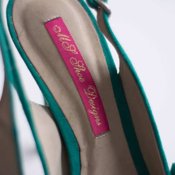 Designer suede slingback peeptoe heels - Picture 2 of 6